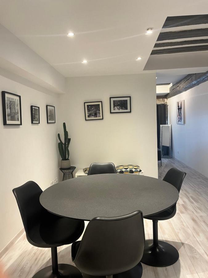 Le Jasmin Appart Spacieux Hyper Centre /Netflix Bourg-en-Bresse Exteriér fotografie